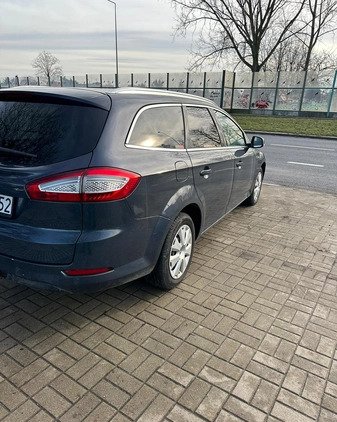 Ford Mondeo cena 25700 przebieg: 224000, rok produkcji 2013 z Legnica małe 29